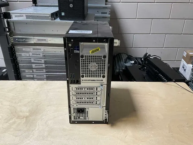 Desktop - dell - optiplex 3050 tower - afbeelding 2 van  2