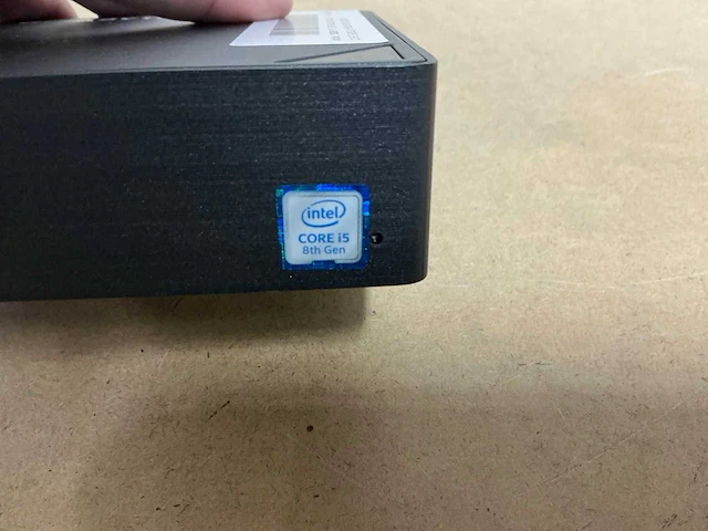 Desktop - gigabyte - gb-bri5-8250 - i5-8250u - afbeelding 2 van  5
