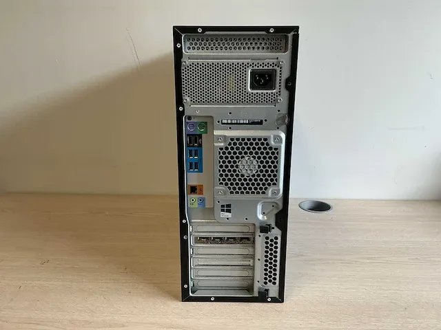 Desktop - hewlett-packard - hp z440 workstation - afbeelding 4 van  7