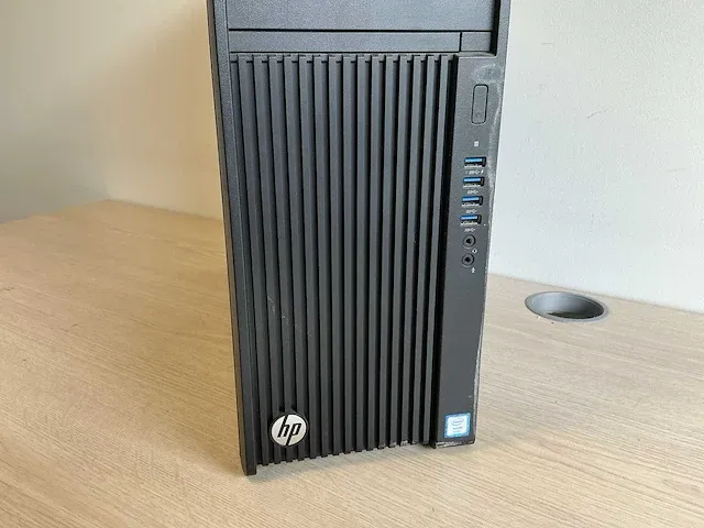 Desktop - hewlett-packard - hp z440 workstation - afbeelding 2 van  7