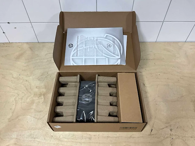Desktop - hp - hp chromebox g3 - afbeelding 2 van  5