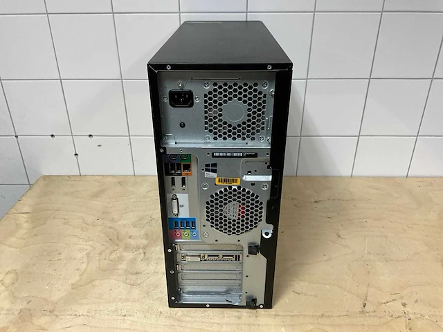 Desktop - hp - z240 - e3-1245 v5 - afbeelding 3 van  3