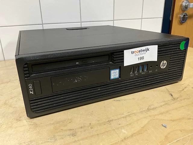 Desktop - hp - z240 sff - i7-7700 - afbeelding 1 van  3