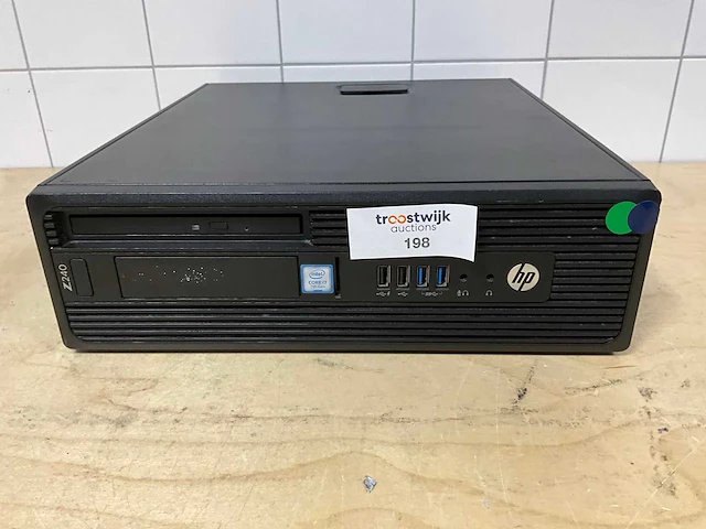 Desktop - hp - z240 sff - i7-7700 - afbeelding 2 van  3