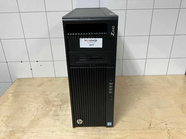 Desktop - hp - z440 - e5-1620 v4 - afbeelding 2 van  3