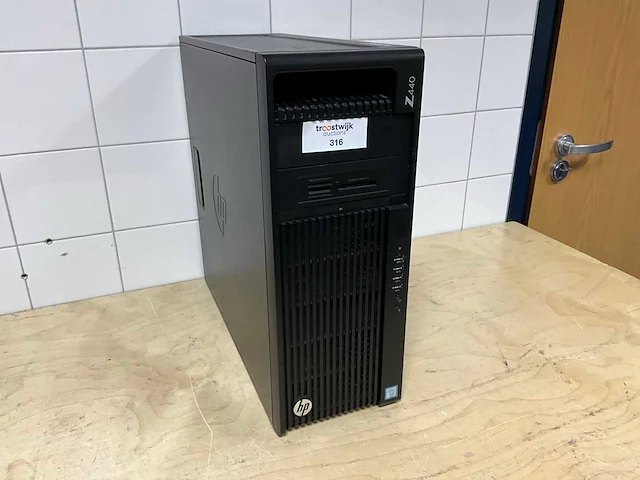 Desktop - hp - z440 - e5-1650 v4 - afbeelding 1 van  3