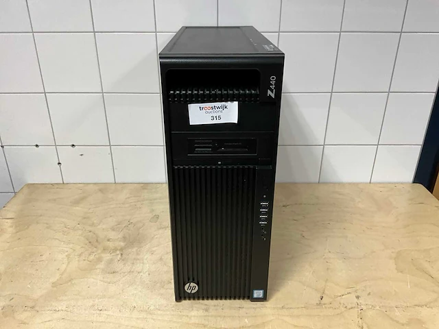 Desktop - hp - z440 - e5-2620 v3 - afbeelding 2 van  3