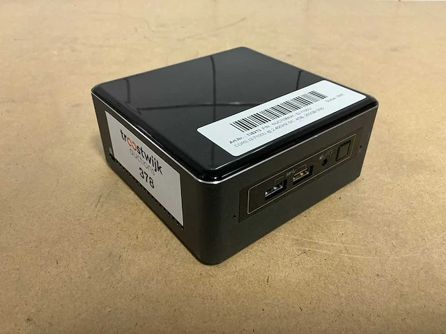 Desktop - intel - nuc7i3bnh - i3-7100u - afbeelding 1 van  3