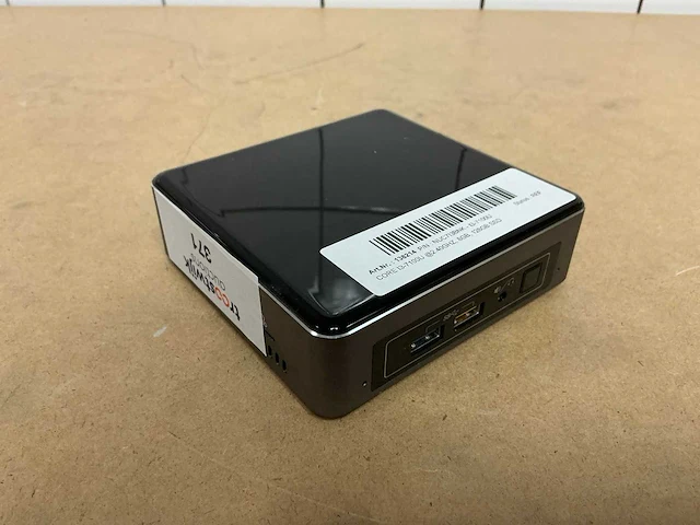 Desktop - intel - nuc7i3bnk - i3-7100u - afbeelding 1 van  3
