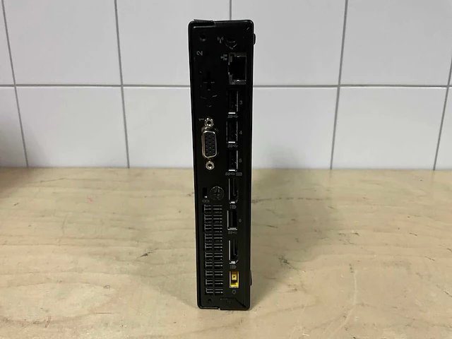 Desktop - lenovo - m910q - i5-7600t - afbeelding 3 van  3