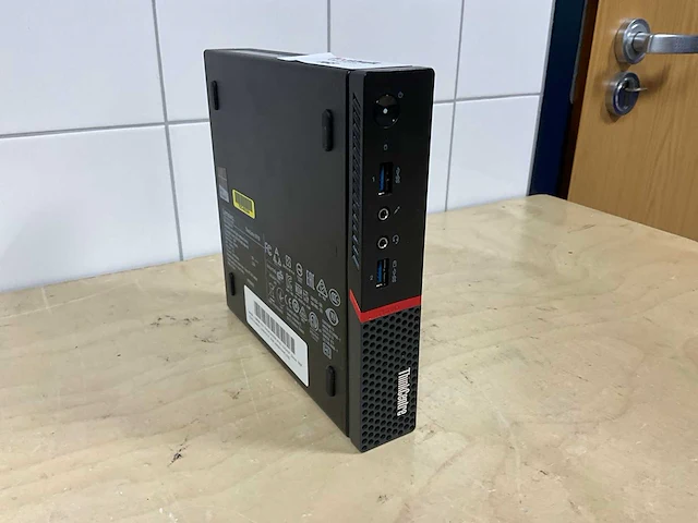 Desktop - lenovo - thinkcentre m700 - i5-6440t - afbeelding 1 van  5