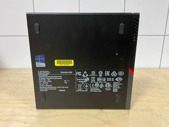 Desktop - lenovo - thinkcentre m700 i5-6400t - afbeelding 2 van  3