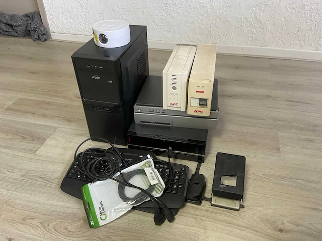Desktop (3x) - afbeelding 1 van  10