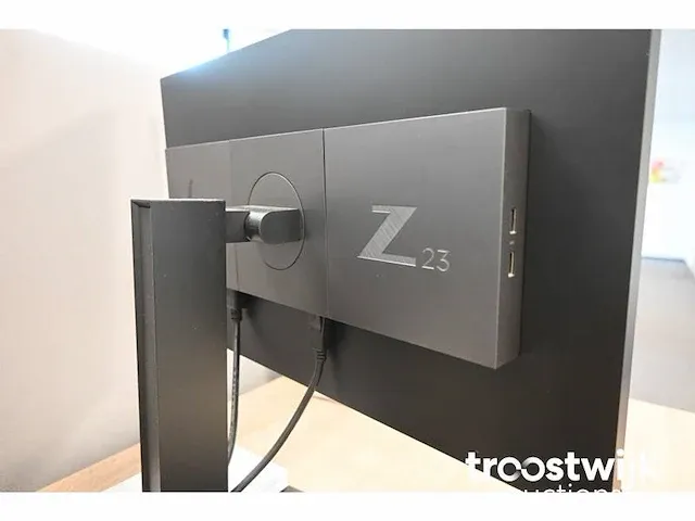 Desktop inclusief 2 monitoren - afbeelding 4 van  6