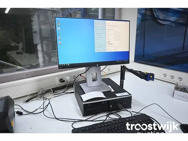 Desktop inclusief monitor - afbeelding 1 van  6