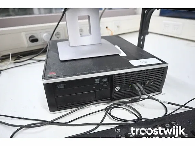 Desktop inclusief monitor - afbeelding 3 van  6