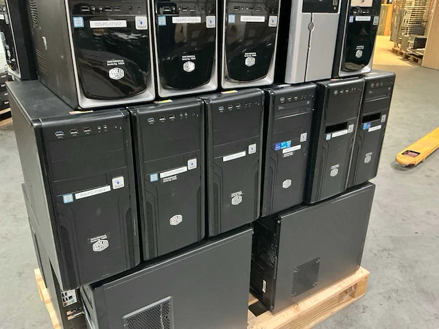 Desktop pc (23x) - afbeelding 3 van  8