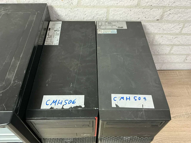 Desktops - desktop computer (3x) - afbeelding 3 van  5