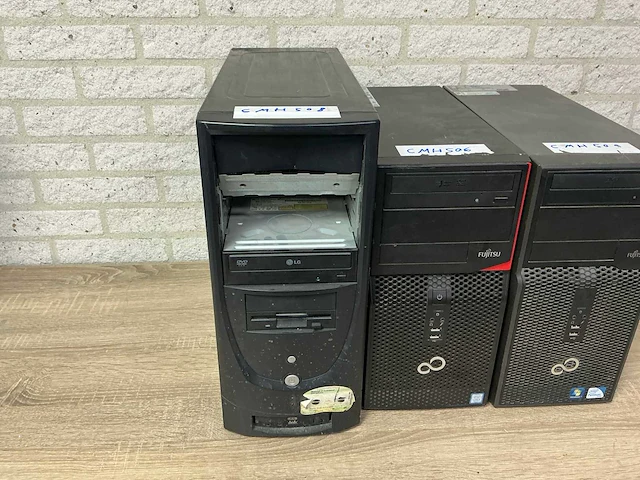 Desktops - desktop computer (3x) - afbeelding 4 van  5