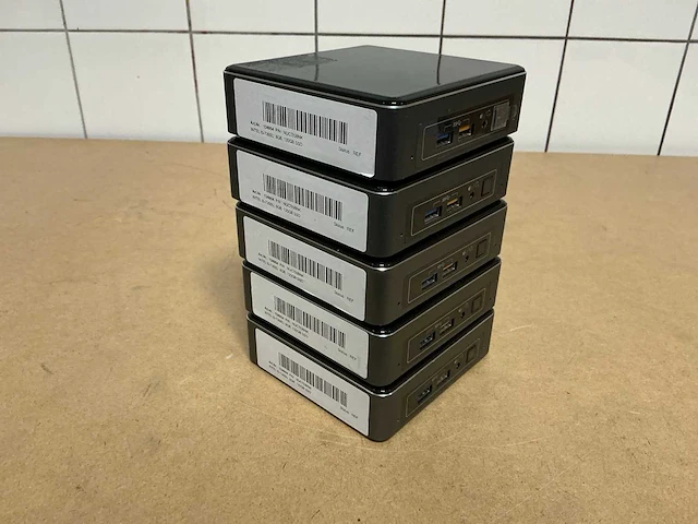 Desktops - intel - nuc7i5bnk (5x) - afbeelding 1 van  3