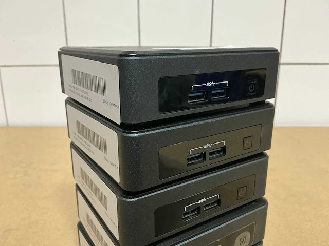Desktops - intel - nuc7i5dnk (5x) - afbeelding 2 van  4