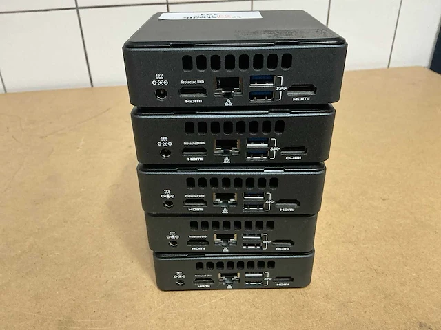 Desktops - intel - nuc7i5dnk (5x) - afbeelding 3 van  4