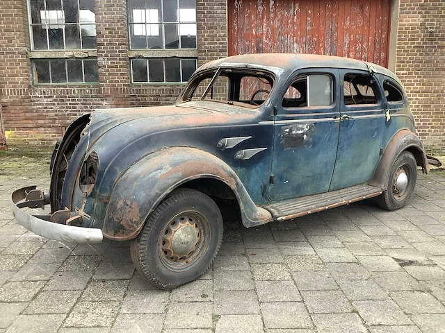 Desoto - 1935 - airflow - personenauto - afbeelding 1 van  19