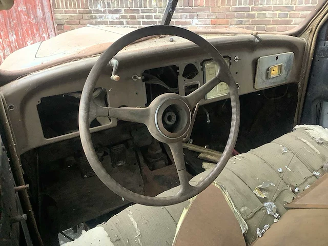 Desoto - 1935 - airflow - personenauto - afbeelding 17 van  19