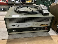 Deta acculader 24 volt - afbeelding 1 van  4
