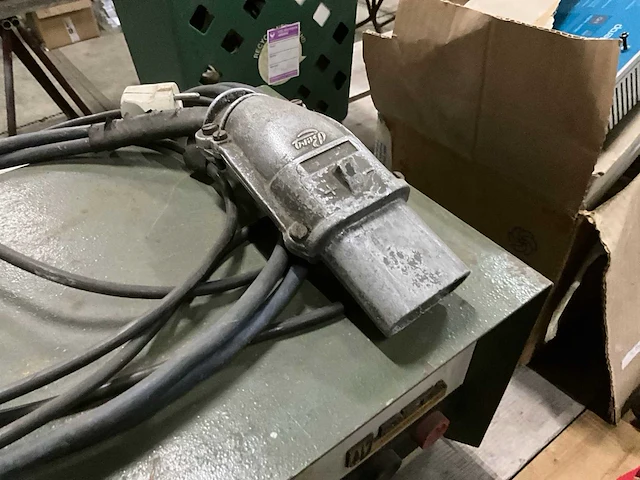 Deta acculader 24 volt - afbeelding 4 van  4