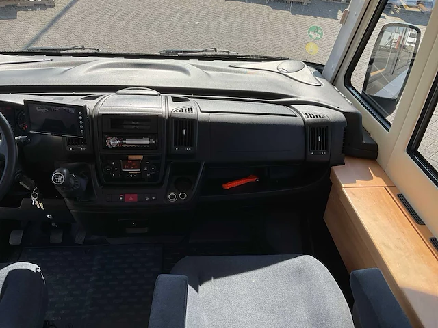 Dethleffs - globebus-i-004 - camper - afbeelding 13 van  50