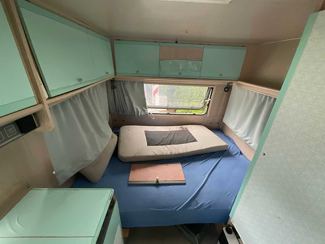 Dethleffs caravan - afbeelding 8 van  18