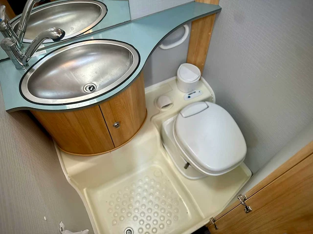 Dethleffs eh3 caravan, 34-wf-vr - afbeelding 18 van  31