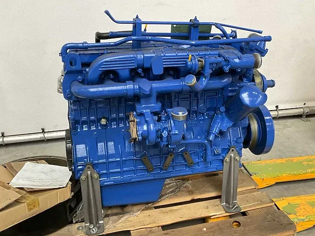 Detroit diesel 638 lh dieselmotor - afbeelding 7 van  14