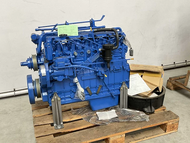 Detroit diesel 638 lh dieselmotor - afbeelding 7 van  14