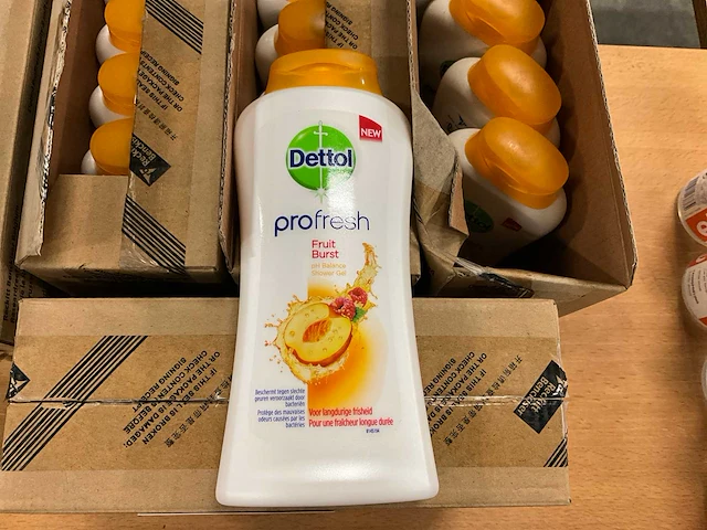 Dettol profresh partij douche gel - afbeelding 2 van  5