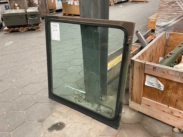 Deur - afbeelding 1 van  4