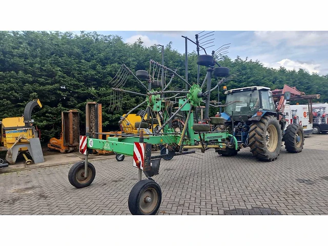 Deutz - 2012 - 6654 - deutz zwadhark - afbeelding 1 van  8