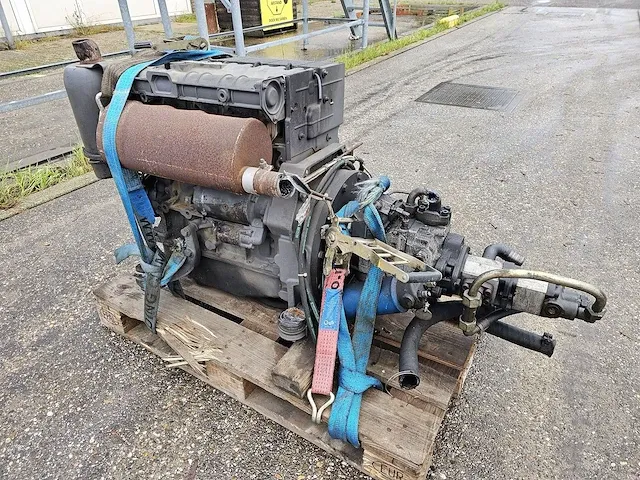 Deutz - f4l 1011 f - motor - afbeelding 7 van  8