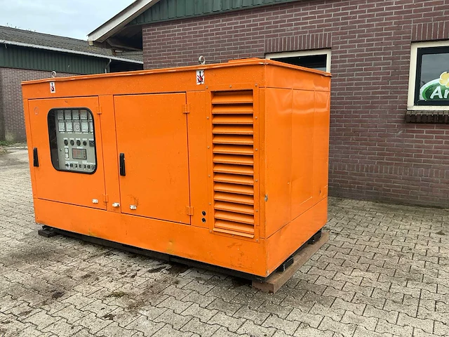 Deutz - stamford aggregaat / generator - afbeelding 12 van  25