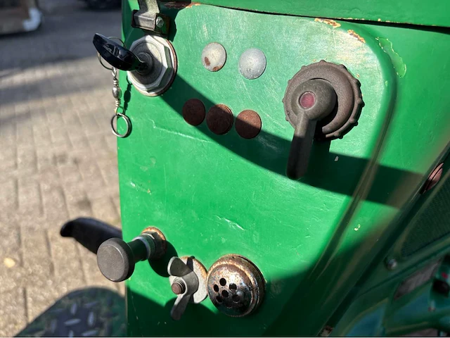 Deutz 1967 d30-pf smalspoortractor - afbeelding 25 van  38