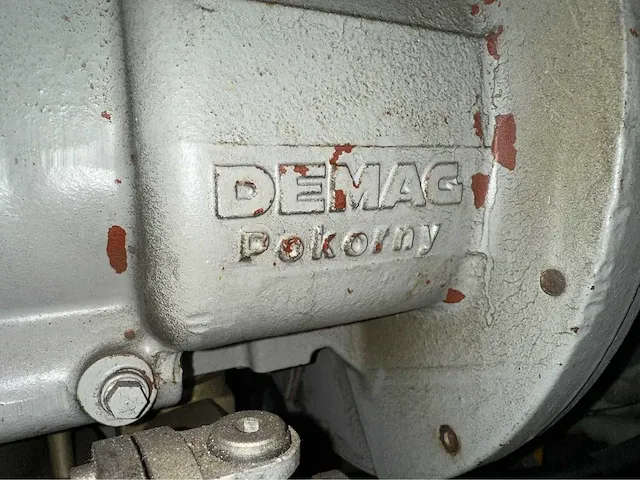 Deutz 3-cilinder f3-6l912 compressor met demag/pokorny luchtpomp - afbeelding 16 van  18