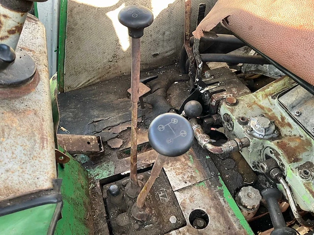 Deutz d 100.06 oldtimer tractor - afbeelding 20 van  28