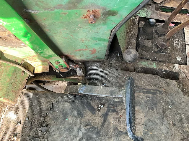 Deutz d 100.06 oldtimer tractor - afbeelding 21 van  28
