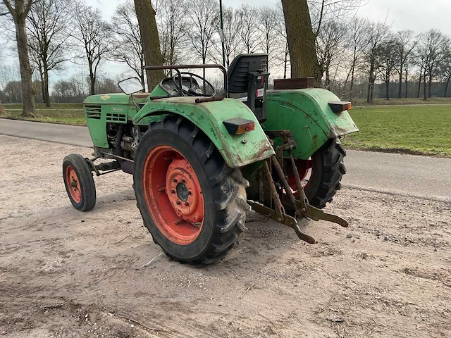 Deutz d400g oldtimer tractor - afbeelding 11 van  15