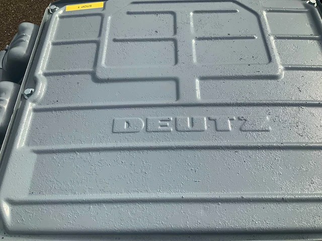 Deutz f6l413v noodstroomaggregaat - afbeelding 8 van  18