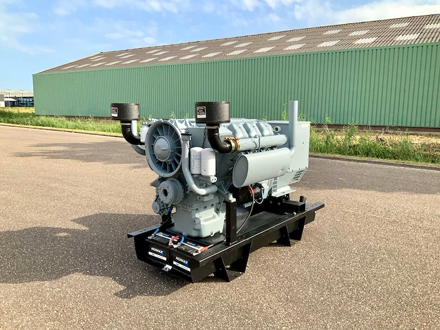 Deutz f6l413v noodstroomaggregaat - afbeelding 15 van  18