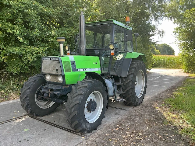 Deutz-fahr 1990 dx4.31 vierwielaangedreven landbouwtractor - afbeelding 1 van  26