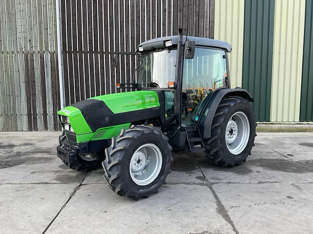 Deutz-fahr agroplus 410 ecoline vierwielaangedreven landbouwtractor - afbeelding 1 van  28
