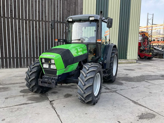 Deutz-fahr agroplus 410 ecoline vierwielaangedreven landbouwtractor - afbeelding 12 van  28